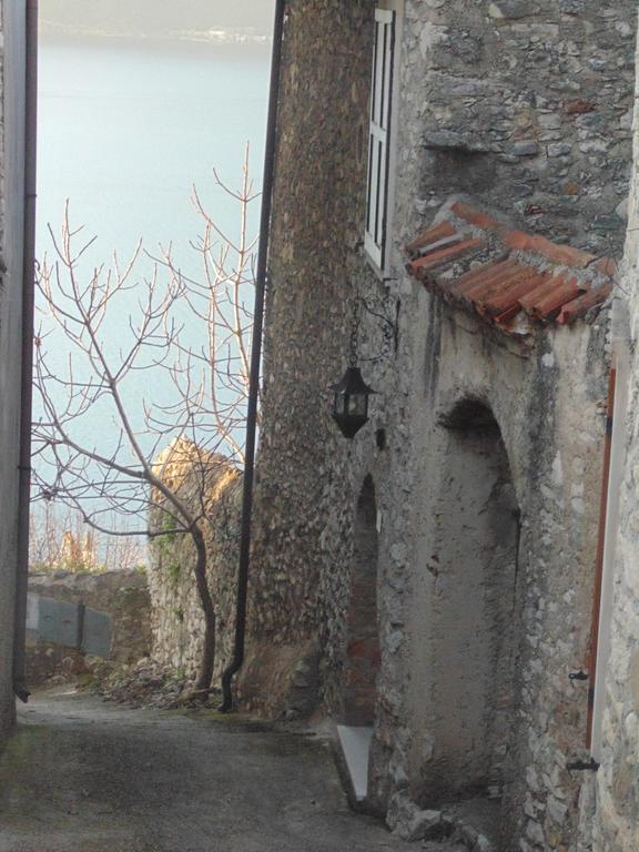 Appartamento Cà Del Polsèt Brenzone sul Garda Camera foto