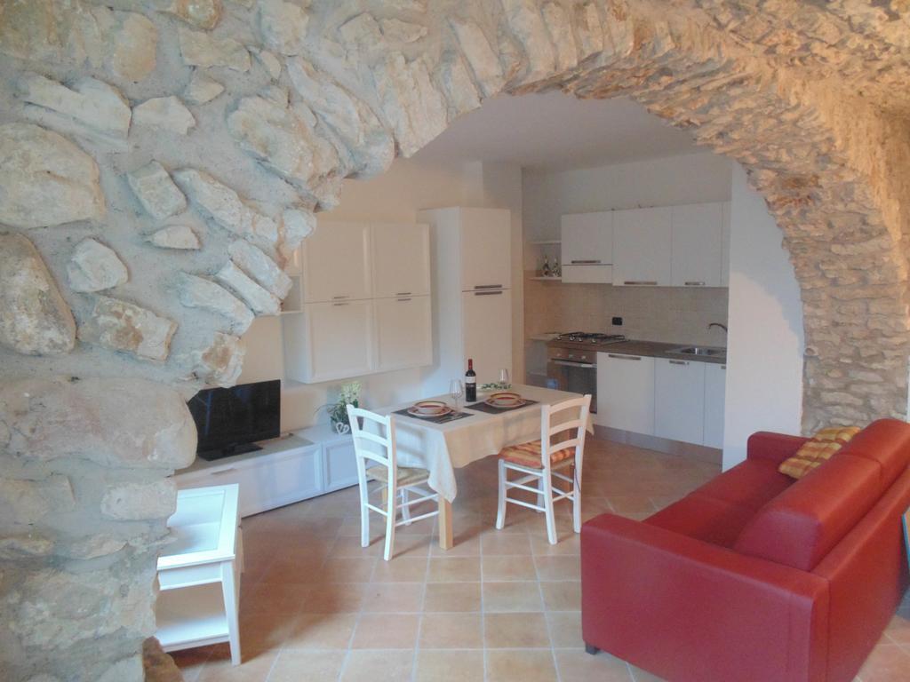 Appartamento Cà Del Polsèt Brenzone sul Garda Camera foto