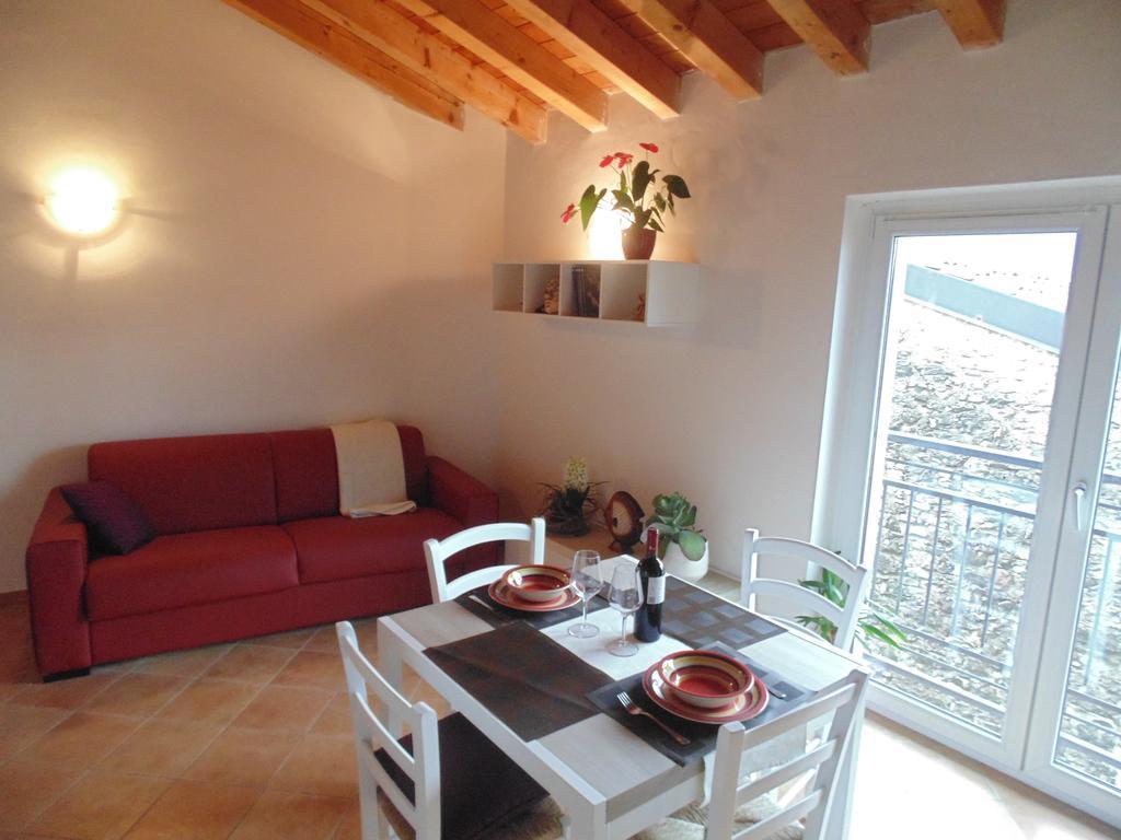 Appartamento Cà Del Polsèt Brenzone sul Garda Camera foto